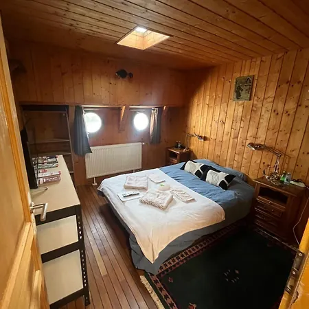 Peniche Bonne Chance ホームステイ